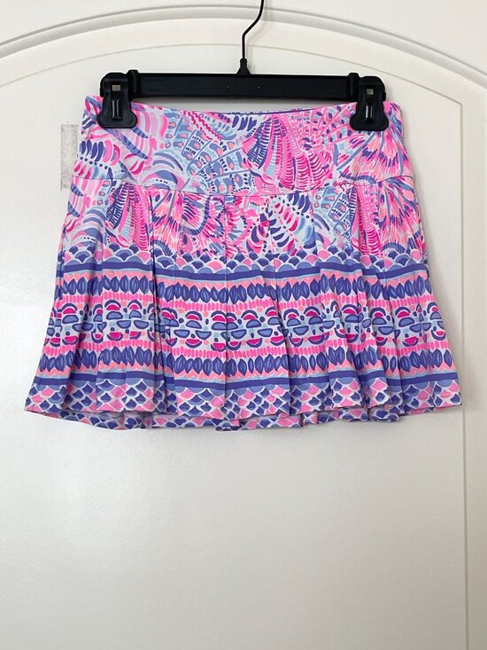 Lilly Pulitzer Pants - Lilly Pulitzer Luxletic Skort Annora Skirt Shorts Raz Berry Sea You Soon XS